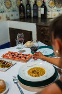 GARBANZOS CON CONGRIO MESÓN DE LA DOLORES